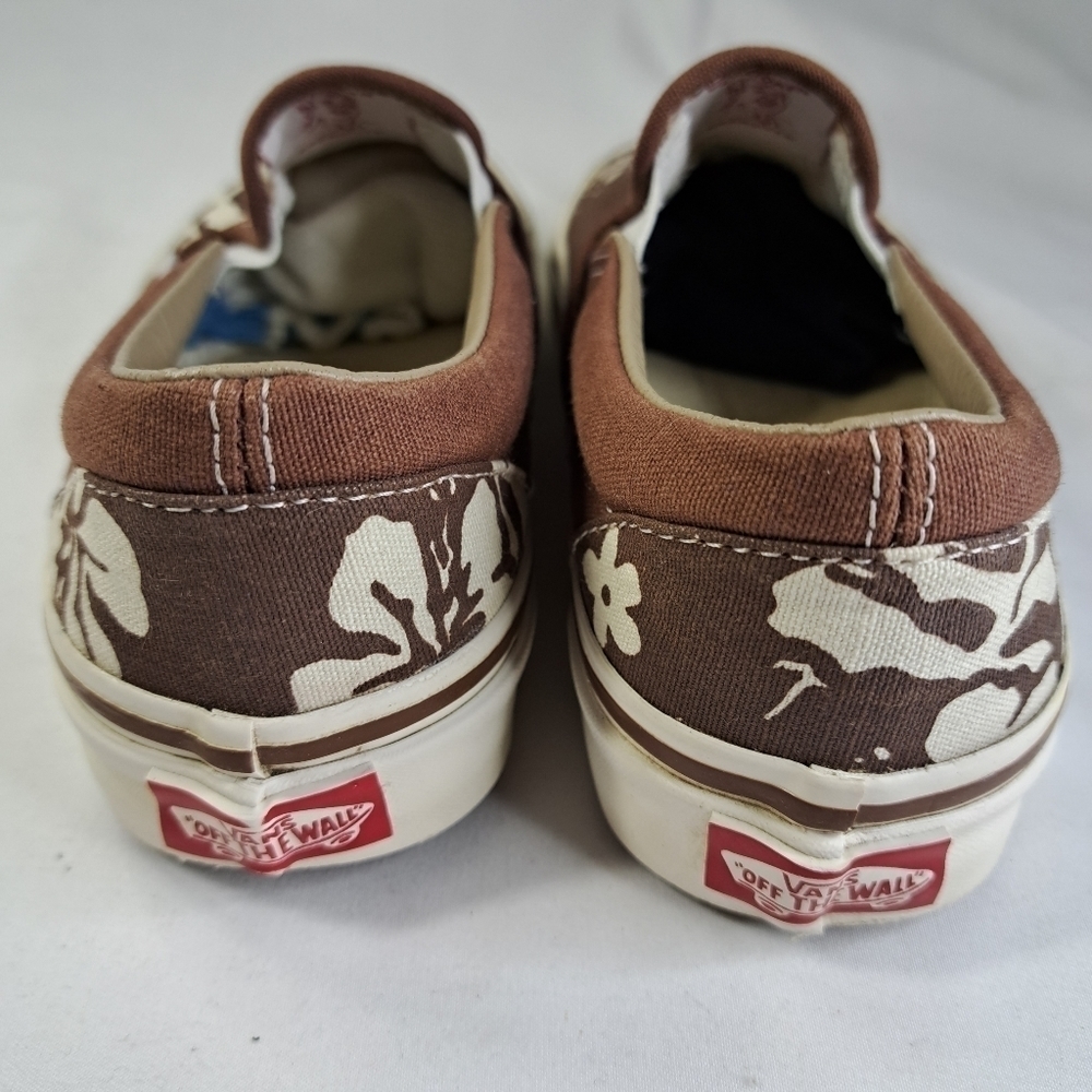 𝅺50TH Anniversary Vans Brown & Cream 50th  Slip Ons Women's Size 5 - Picture 5 of 10